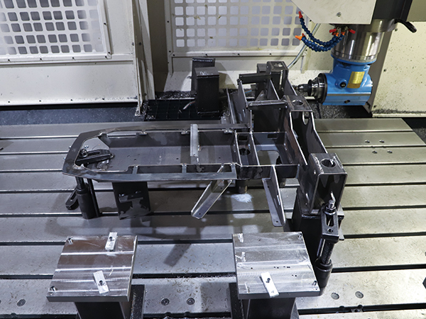 龍門銑床(chuang)加工